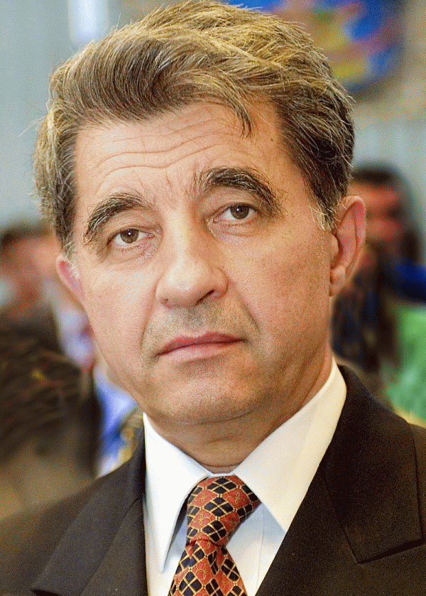 "Eu nu mă tem de nicio revoluţie împotriva mea. Mă tem în schimb de o revoluţie împotriva SIF-urilor".